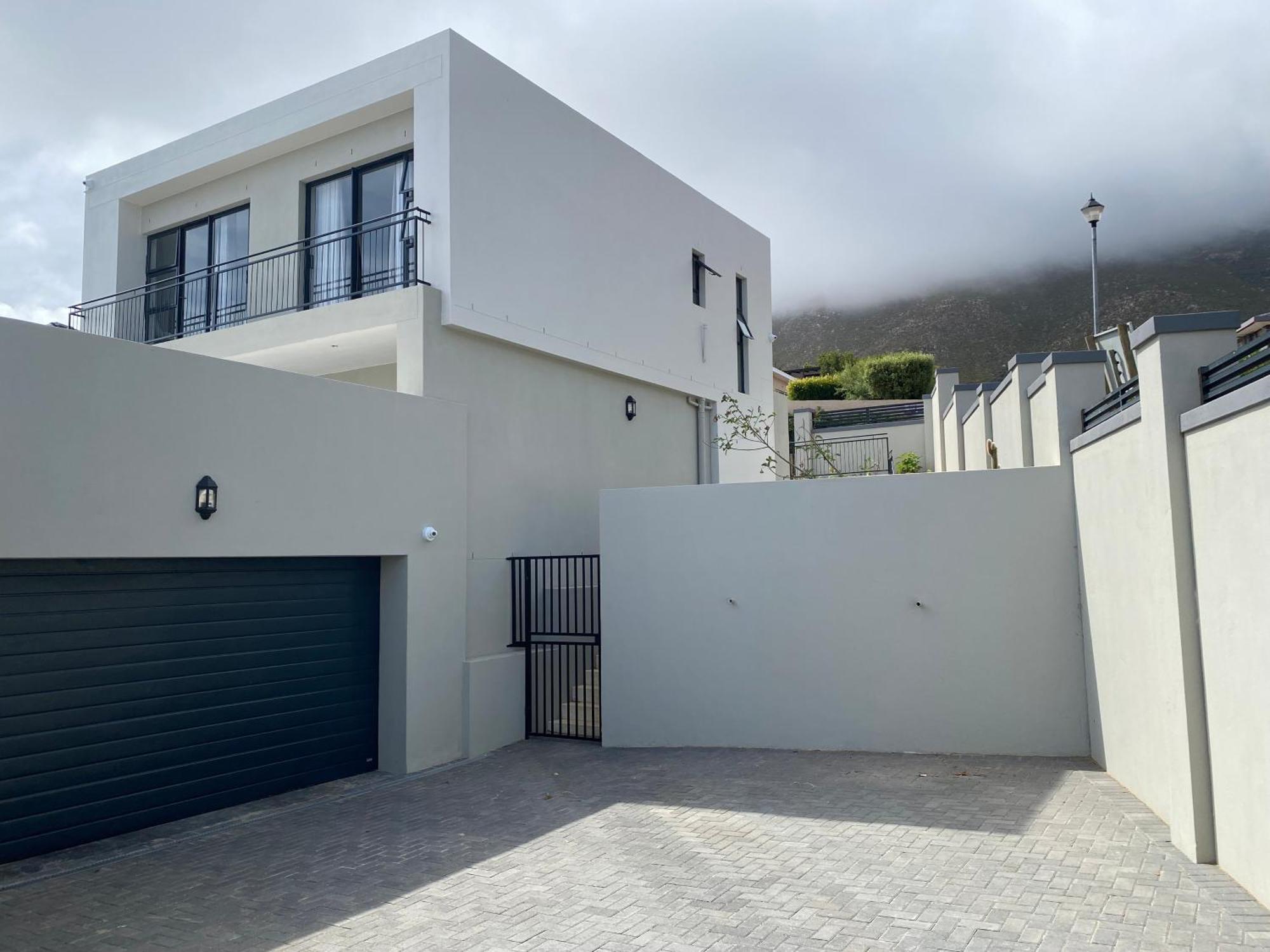 Gordons Bayview Bliss * Cape Town
